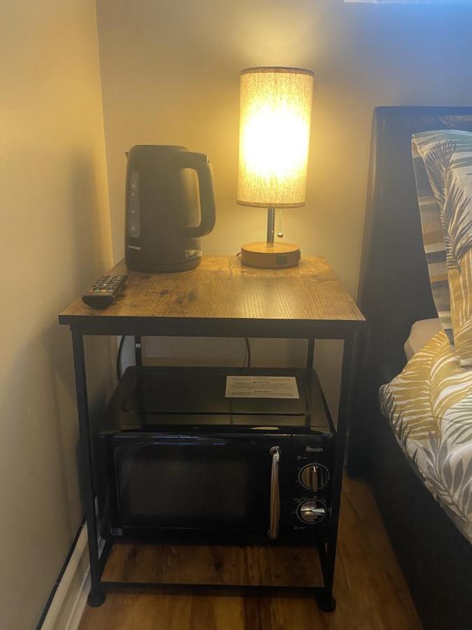 Private Room And Bathroom With Private Entrance Near Warwick Town Centre Exteriér fotografie